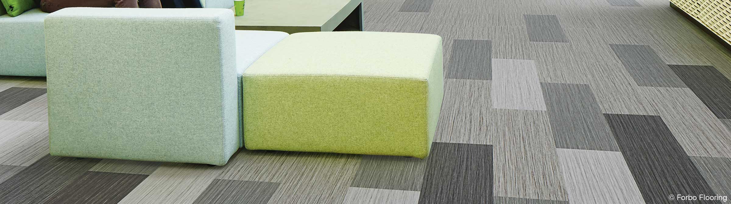 Flotex-Plankenboden in interessantem Farbspiel von hell bis dunkel -              								innovativ und pflegeleicht