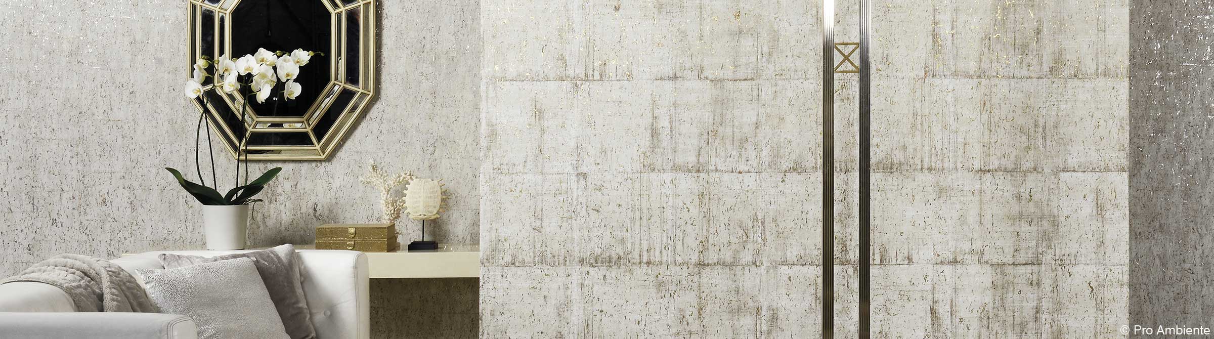 Tapezierarbeiten mit edlen Tapeten in hellen
                					Naturt&ouml;nen und -optiken